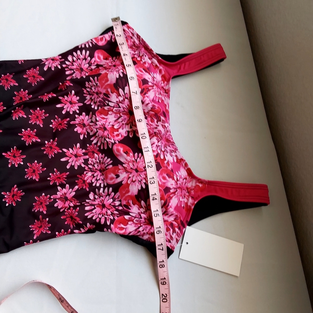 *Swimsuits For All Chlorine Resistant Tank One Piece Swimsuit - Picture 9 of 10